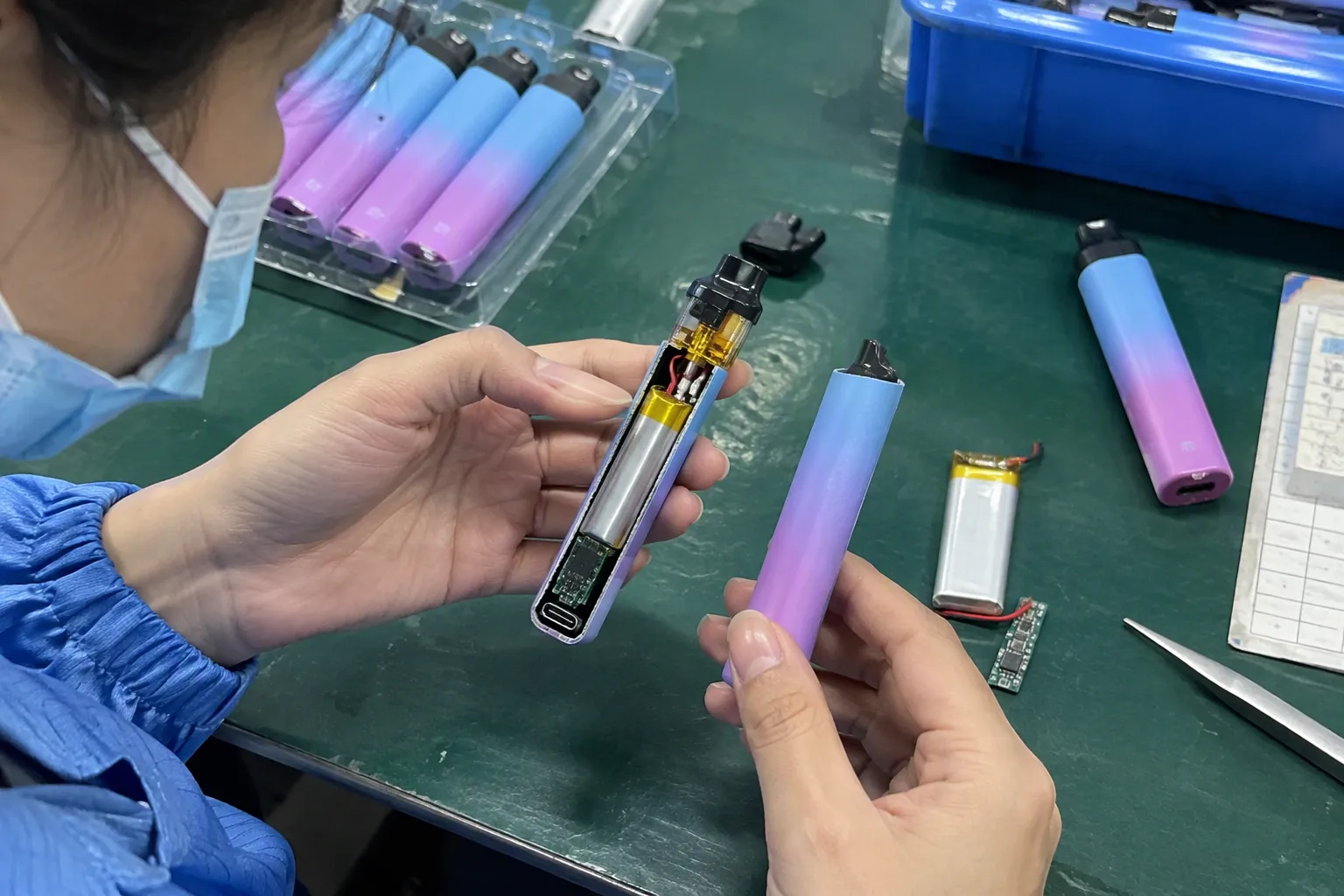 Help Customers Move Beyond Disposable-Vape Habits (from section: Help Customers Move Beyond Disposable-Vape Habits) — He